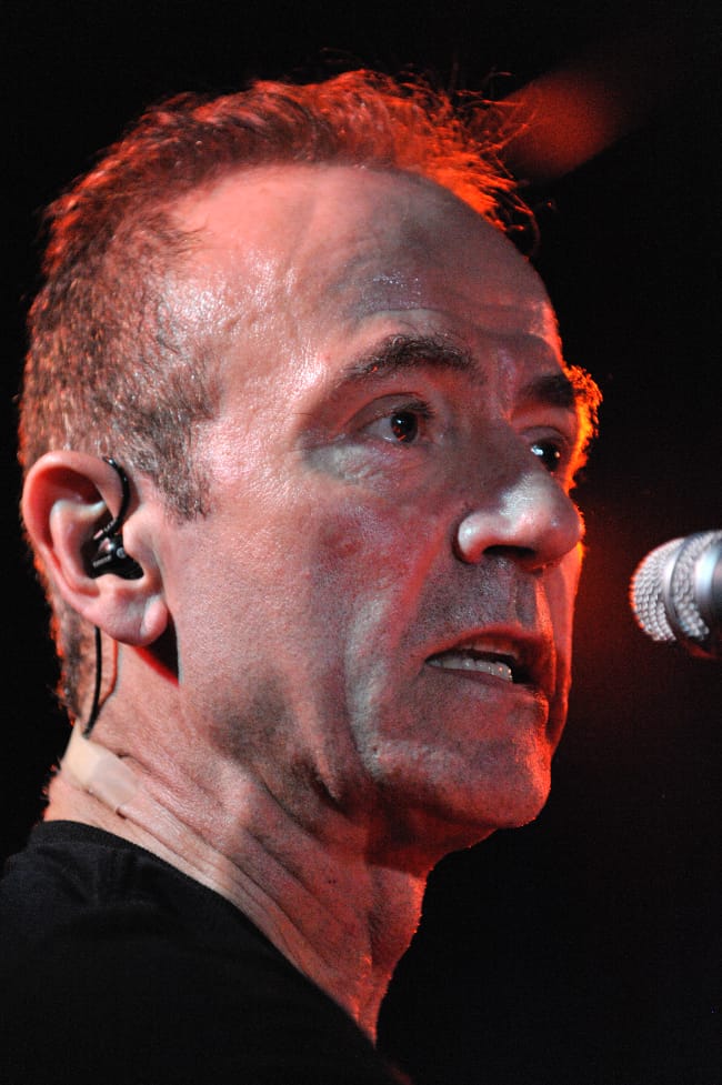 Hugh Live Robert Kenney