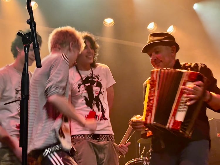 beasts unsound schoey